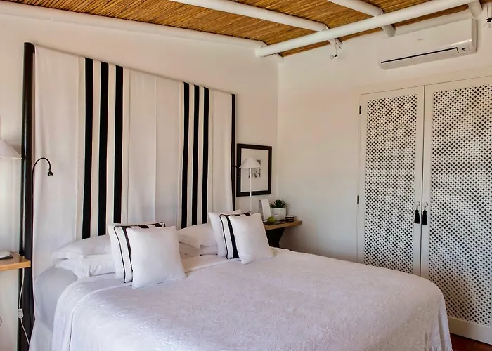 Quinta Da Lua Bed & Breakfast Tavira