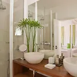 Nocleg ze śniadaniem Quinta Da Lua 4*